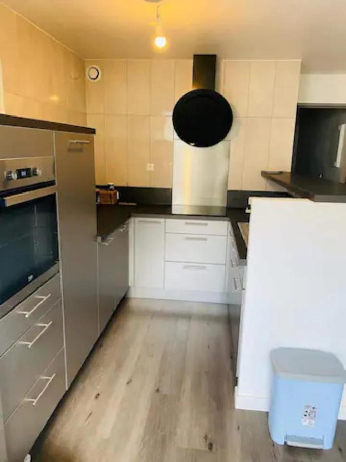 Superbe Appart En Residence A 300 M De La Plage. Ла-Гранд-Мот Экстерьер фото